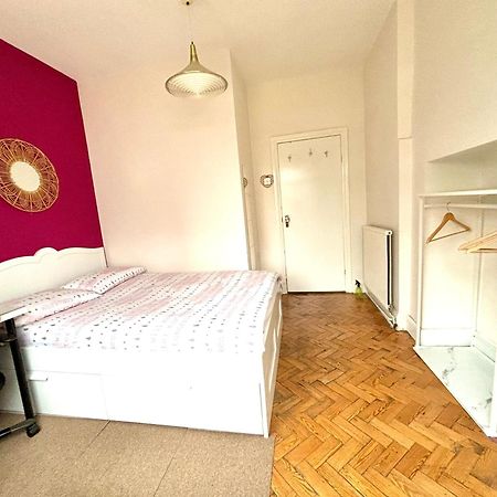 Winton House Home Stay Bournemouth Dış mekan fotoğraf