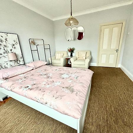 Winton House Home Stay Bournemouth Dış mekan fotoğraf
